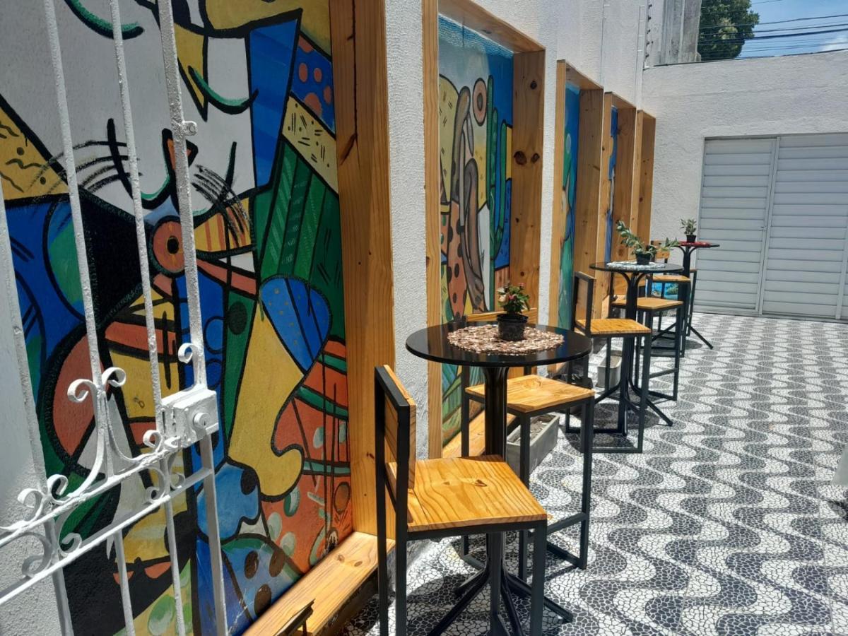 "Le Chat Qui Peche" Hostel A 150 Metros Da Praia De Pajucara Масейо Экстерьер фото